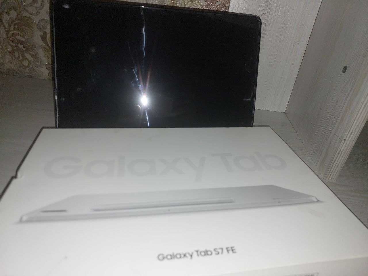 Galaxy Tab S7 FE LTE