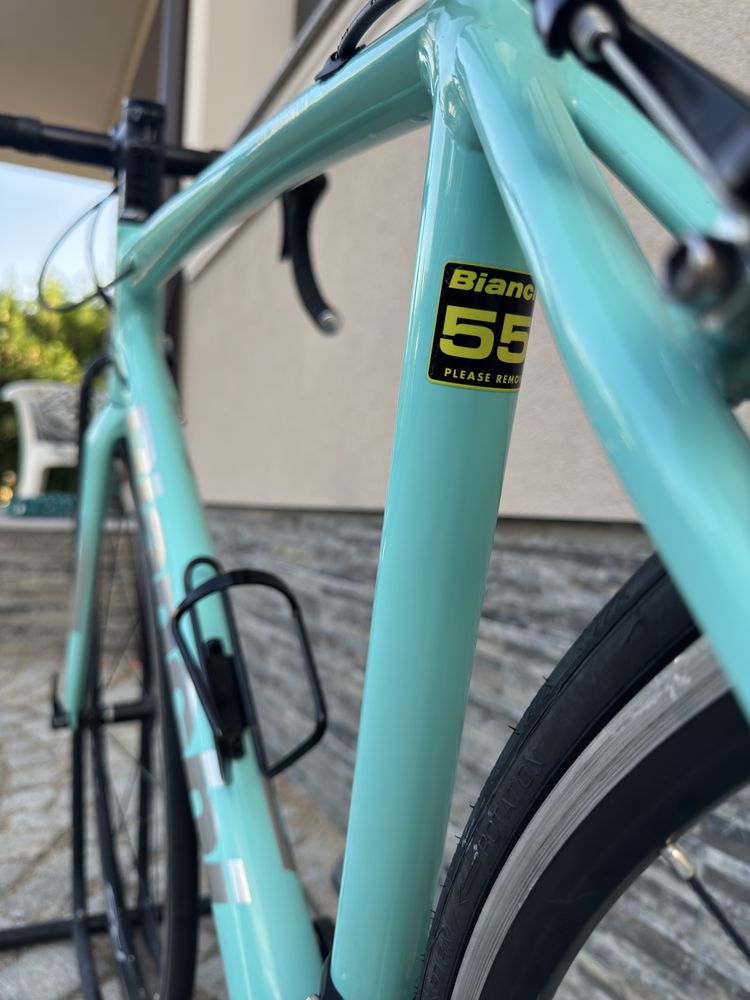 Шосеен велосипед Bianchi via nirone 7 размер: 28/55см