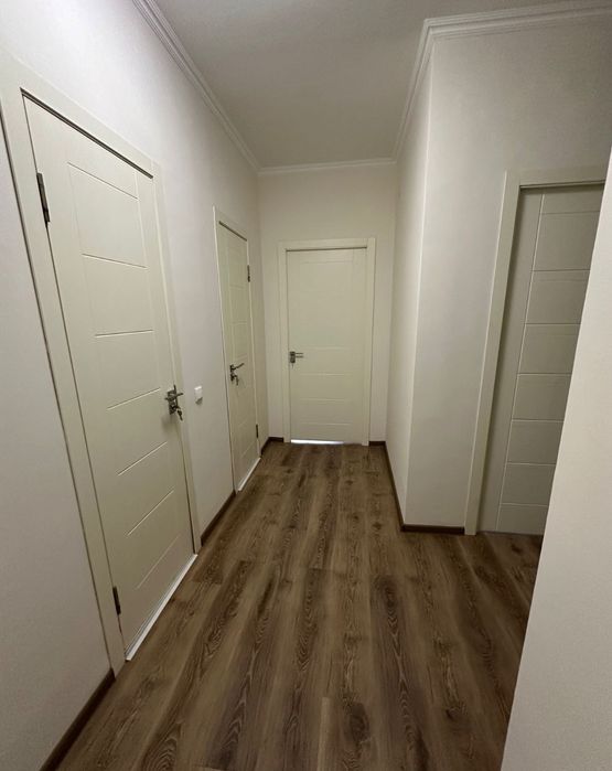 Ijaraga beriladigan uy Maxtunquli yangi domda 3 xonalik 750$