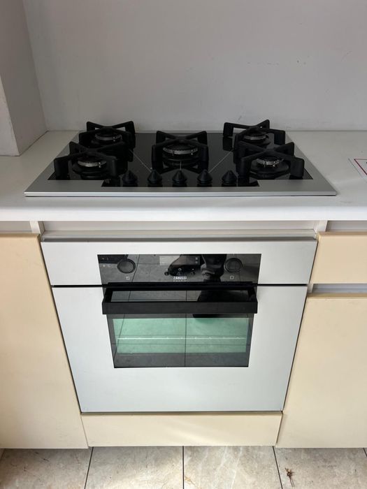 Bucatarie complet echipata