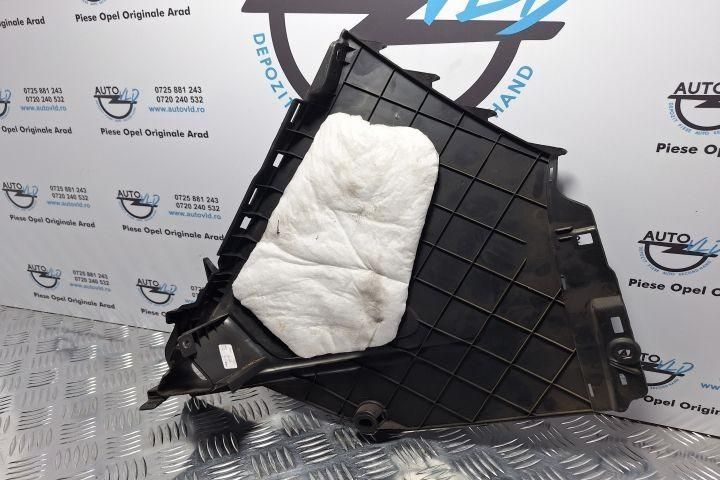 Ornament plastic consola centrala Chevrolet Orlando J309