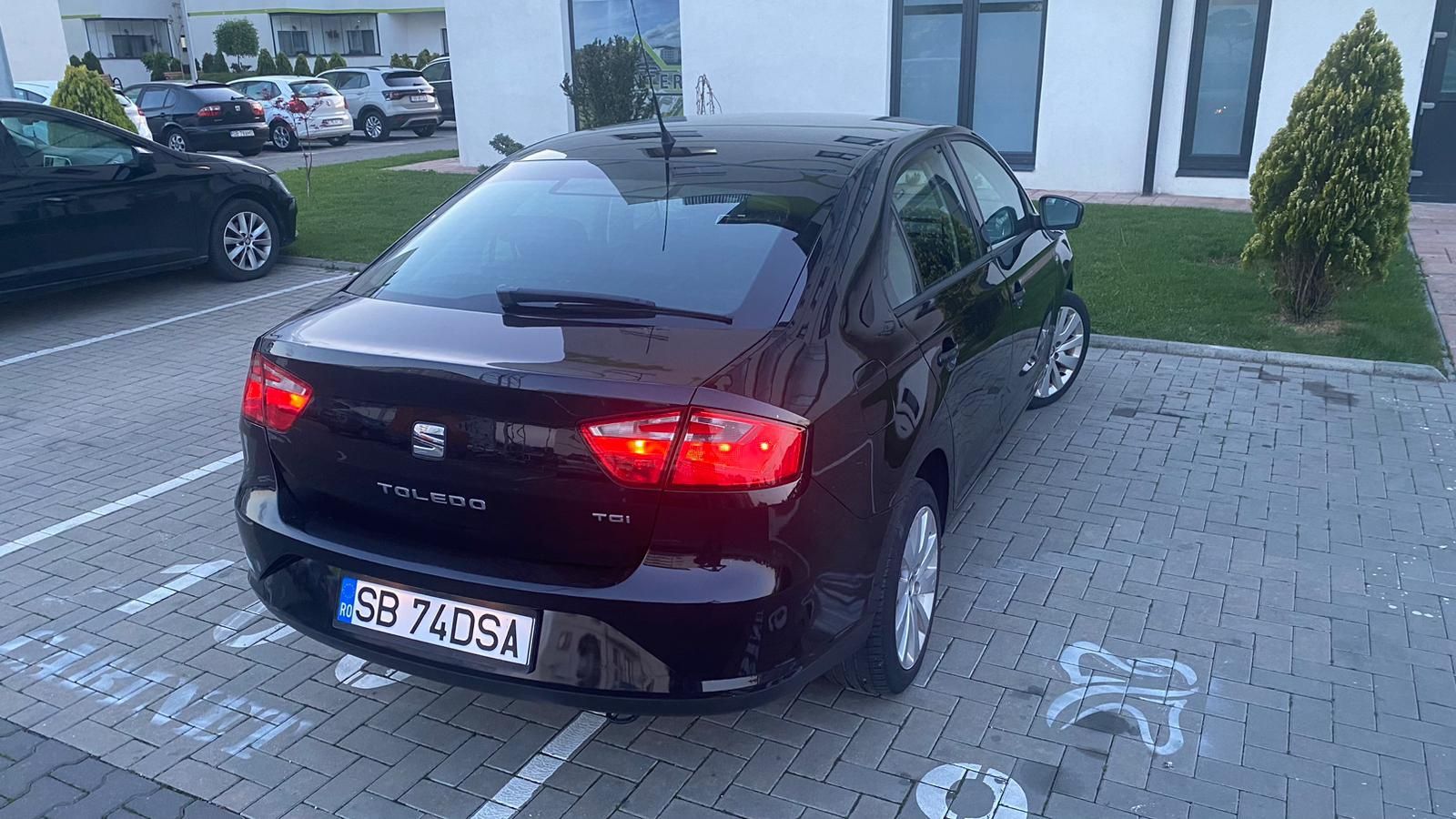 Vănd Seat Toledo din 2014 luna a8 1,6d