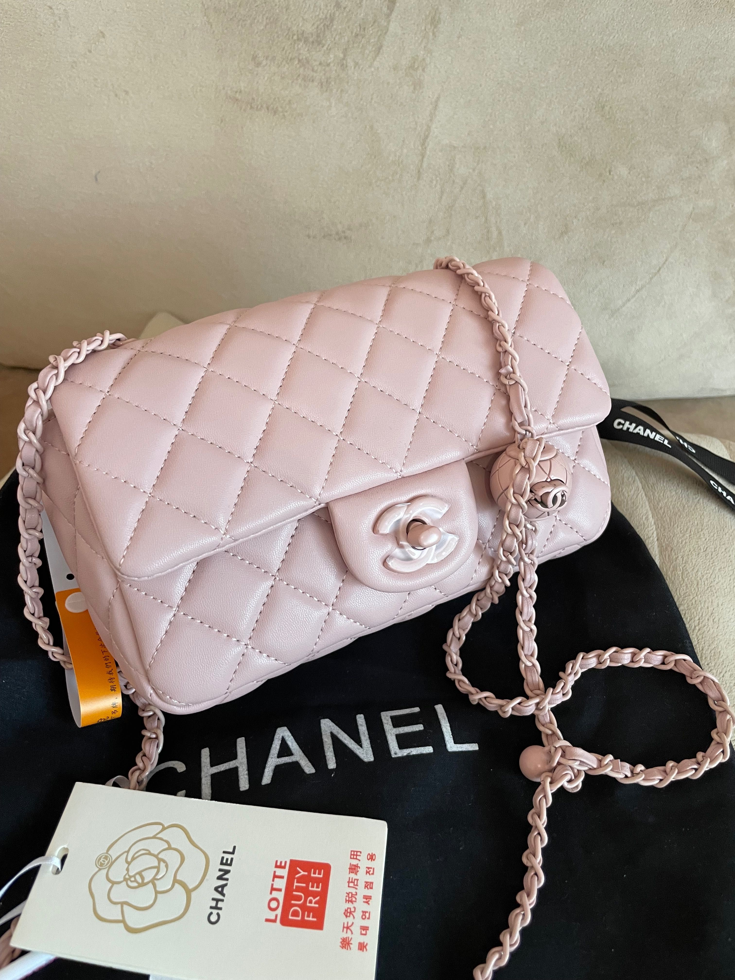 Дамска чанта CHANEL