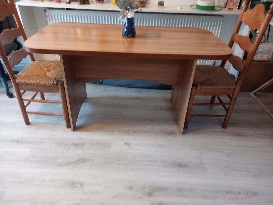 Masa cu 6 scaune craiova