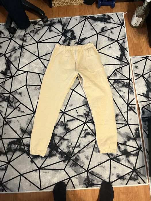 Essentials Fear of God
