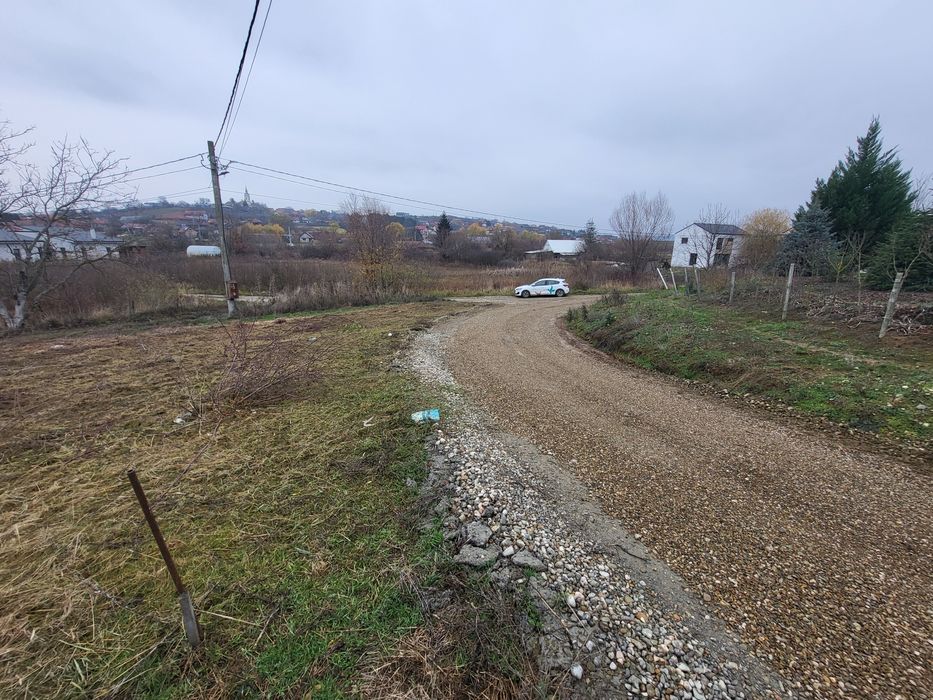 Teren intravilan Paleu