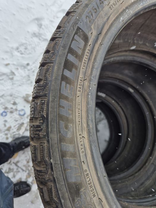 Зимний шина мешлен