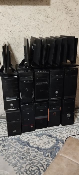 10та Бир хил DDR3 компютерлар сотилади 
Маниторлар 19 лж лед 10та Би