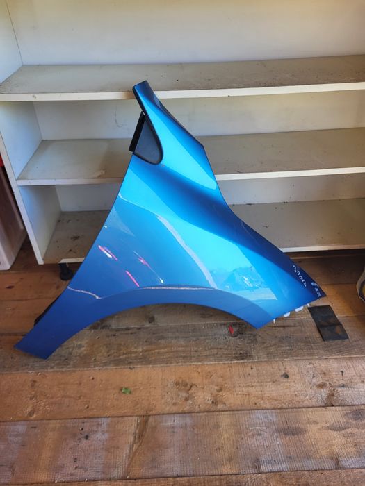 Vând Aripa Renault Megane 3