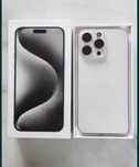 Продавам iphone 15 pro max 256gb