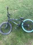Vand bmx haro verde cu negru