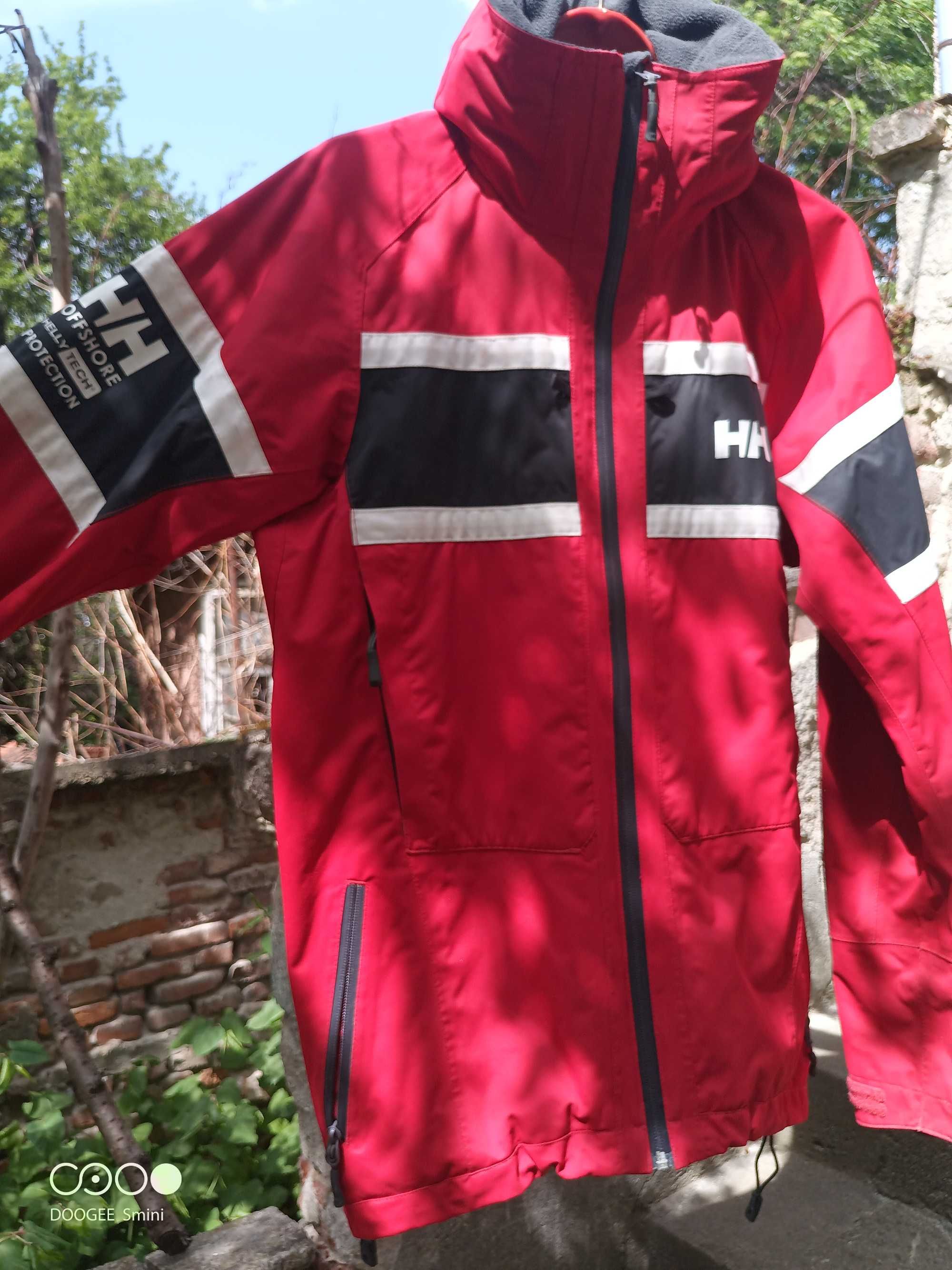 Яке Helly Hansen M Ветро и водоустойчиво