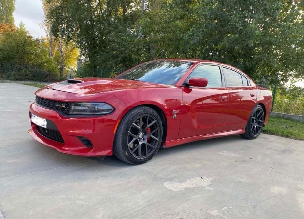 Кола Dodge Charger СПЕШНО