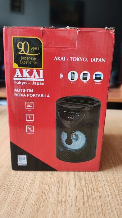 Vand boxa marca AKAI