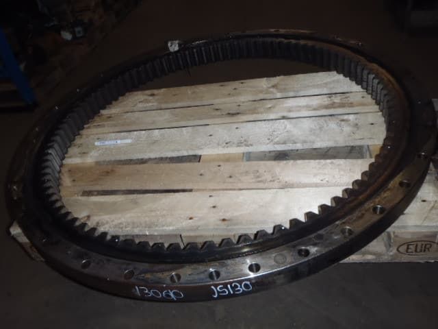 coroana rotire jcb js130 ult-07682