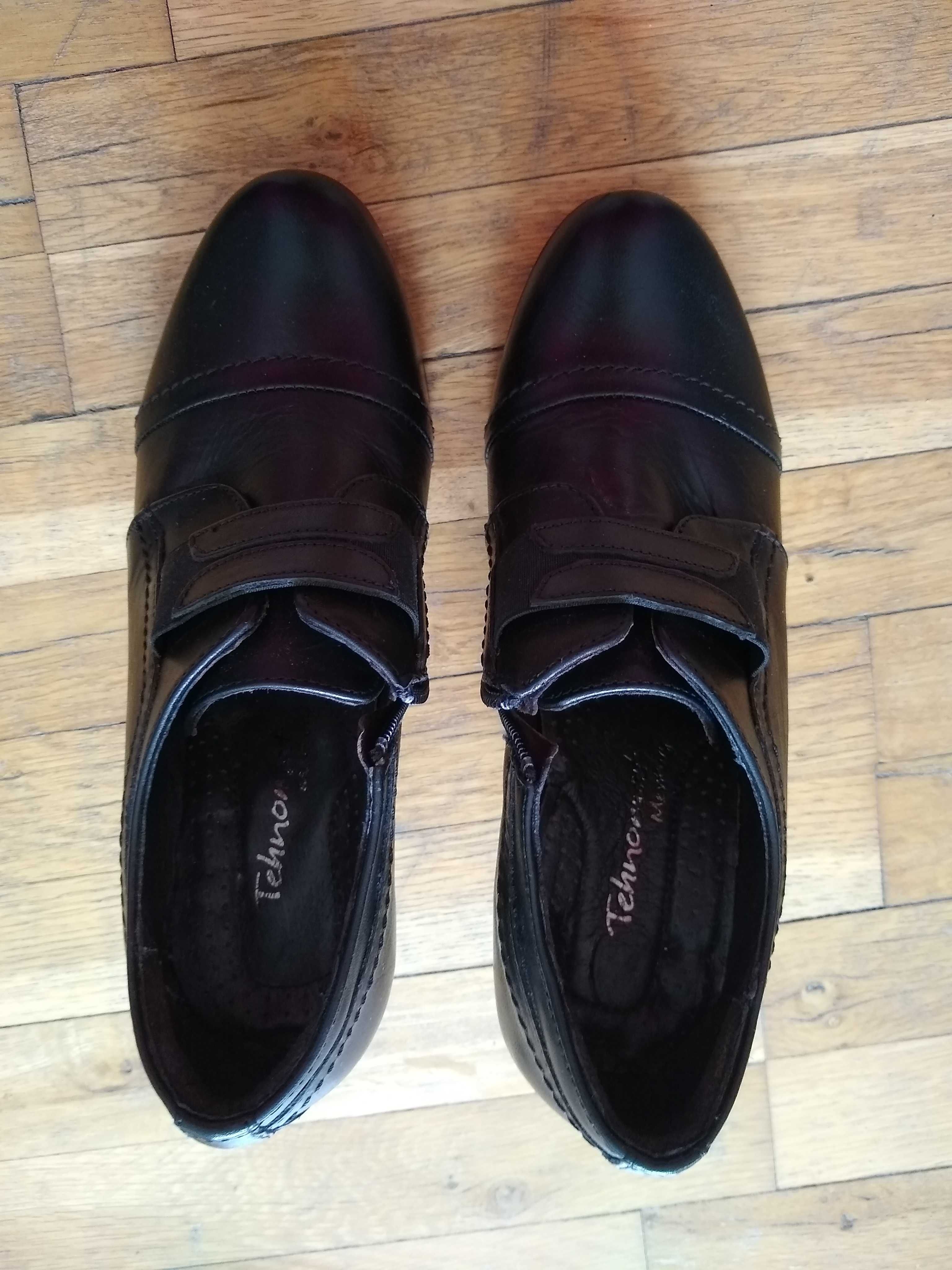 Черни обувки от естествена кожа - чисто нови