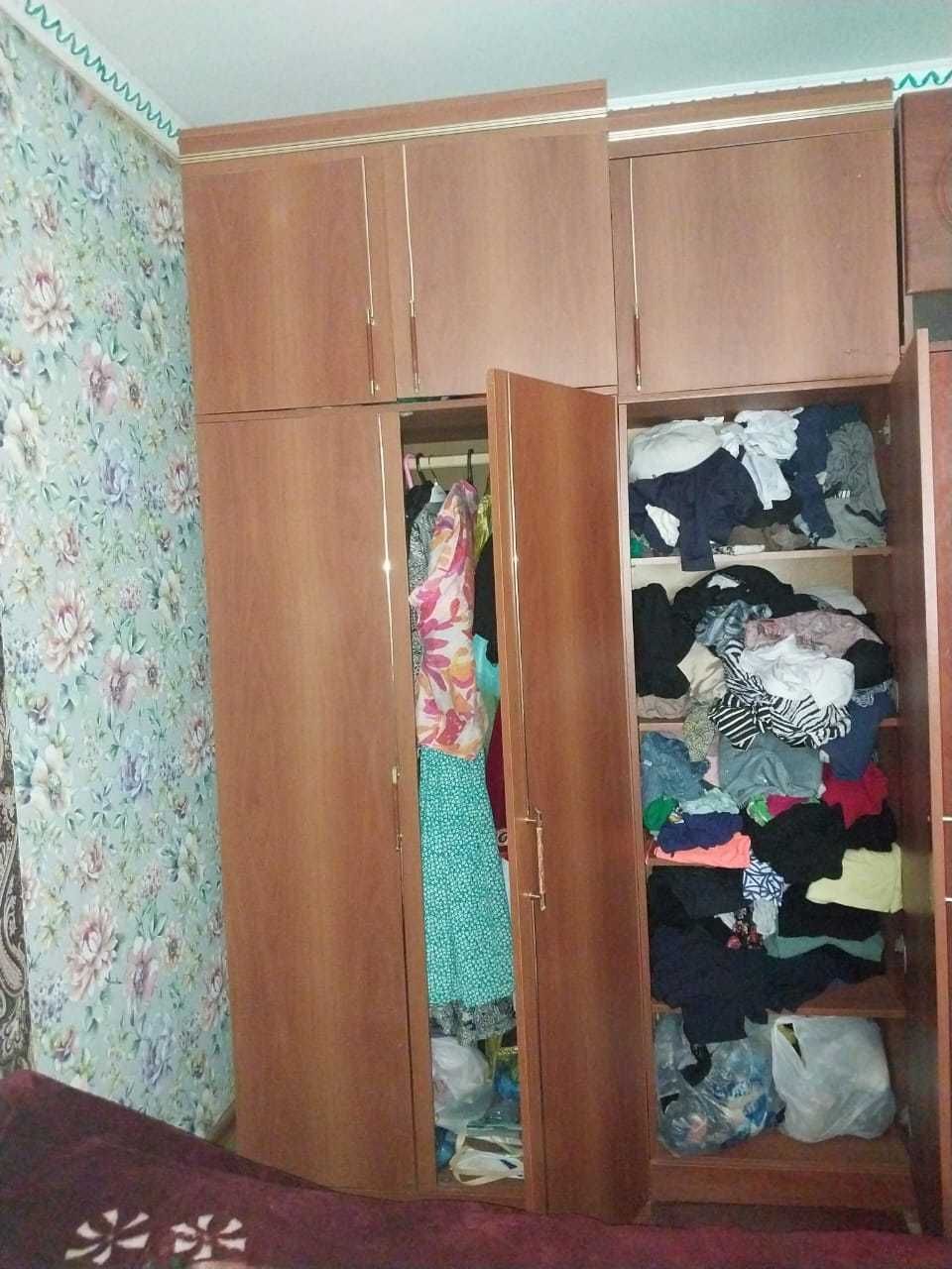Продаётся большой шкаф – 45000 тг