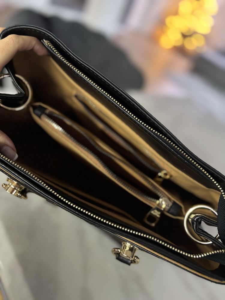 Дамска чанта Louis Vuitton