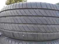 4бр Летни гуми 215 55 17 - Michelin
