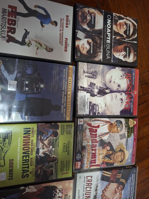 Lot DVD-uri filme 10 bucati