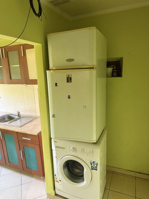 Inchiriez garsoniera 1 Mai