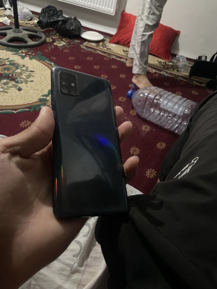 Samsung A51 koʻk rangli