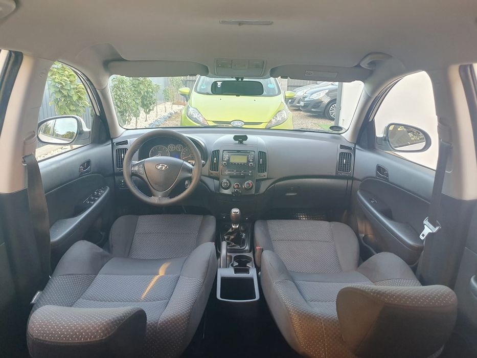 -Hyundai i30 facelift-2012-1.4benzina-109cai-euro5-germania adusa-