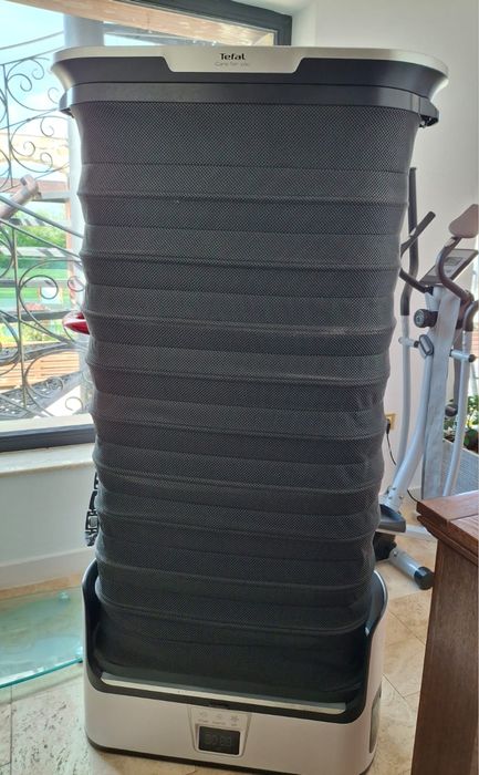 Aparat automat cu aburi de calcat