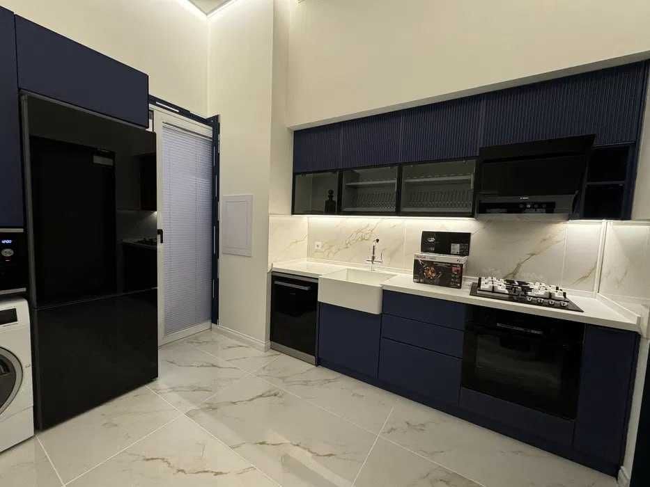 продается 3/1/8
новостройка 
ЖК Gardens Residence