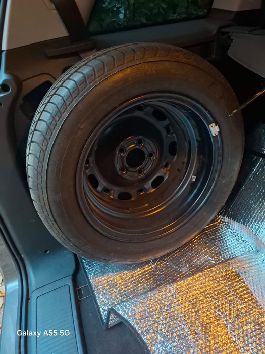 Roata pentru Vw. Polo sau Skoda cu cauciuc nou Dunlop