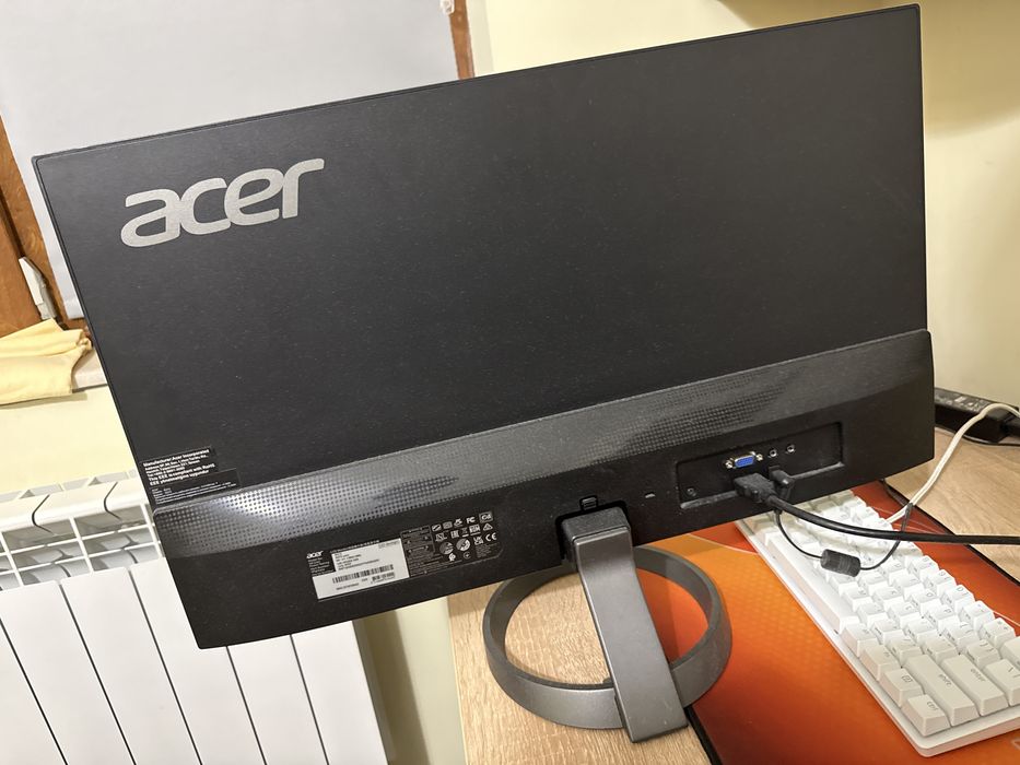 acer monitor R272