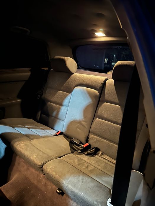 Продавам ауди а3 8л