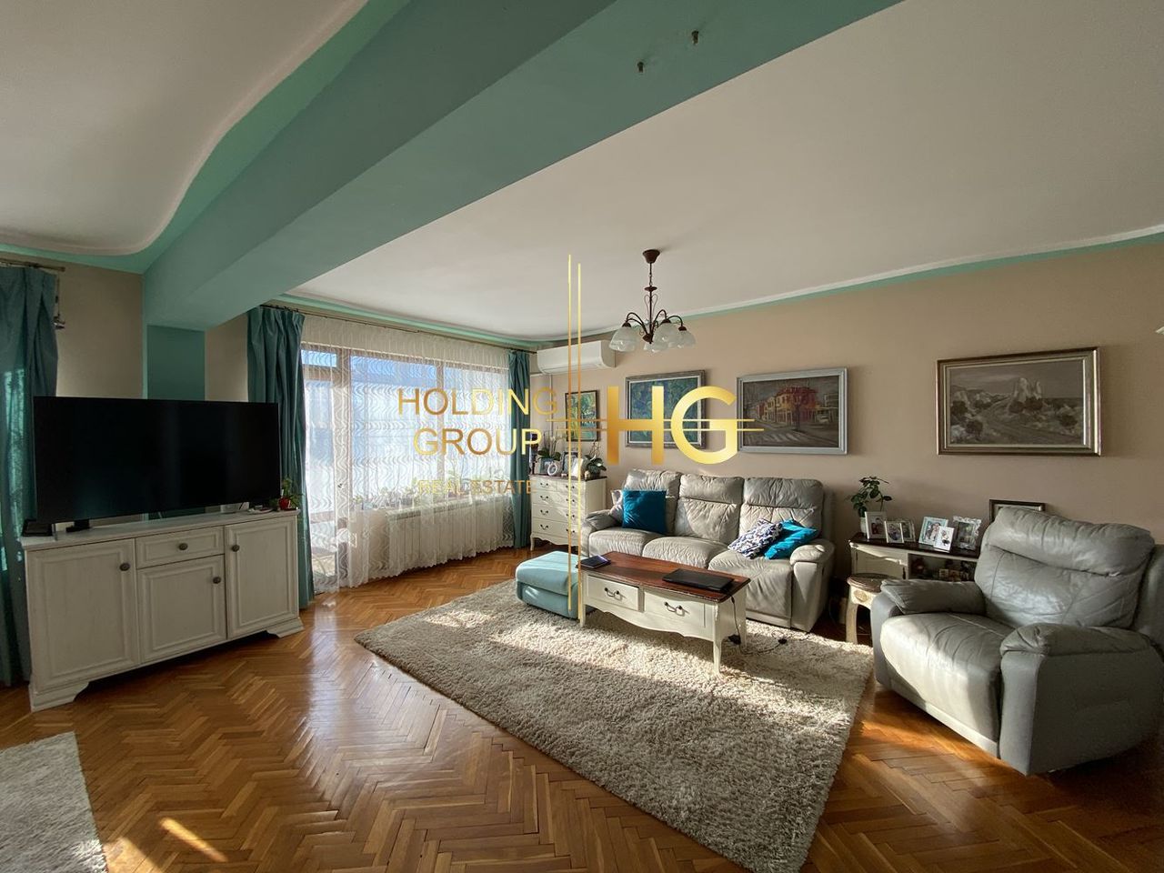 Продава се Тристаен апартамент в Добрич, Център - 115 кв.м за 1200 €/кв.м - Снимка #3