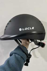 Шлем для конного спорта
