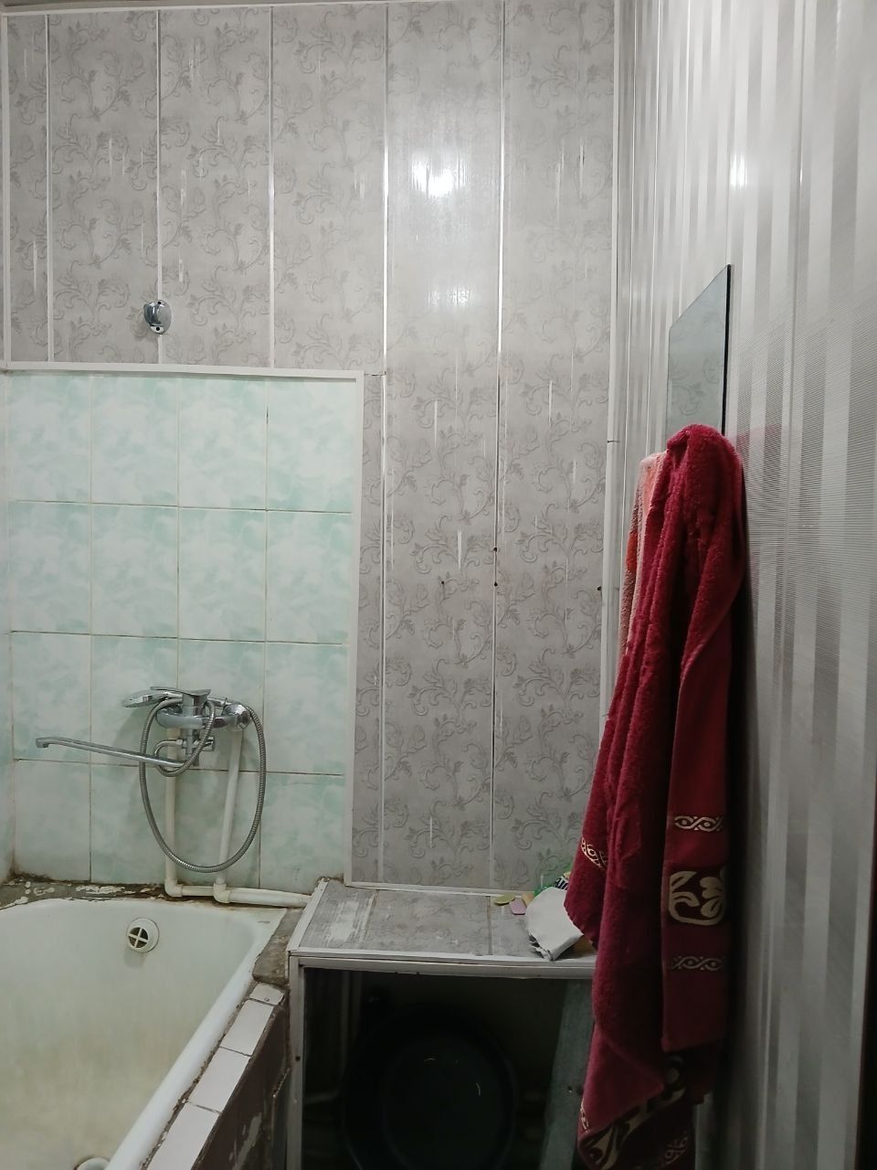 Квартира ижорага берилади 3этаж 2хоналик Шарк бозорча