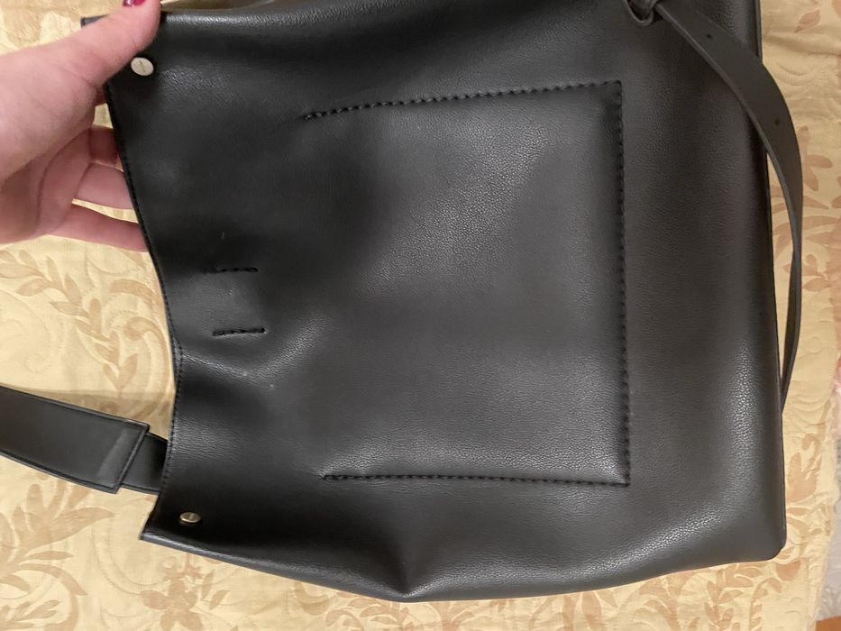 Geanta neagra de piele