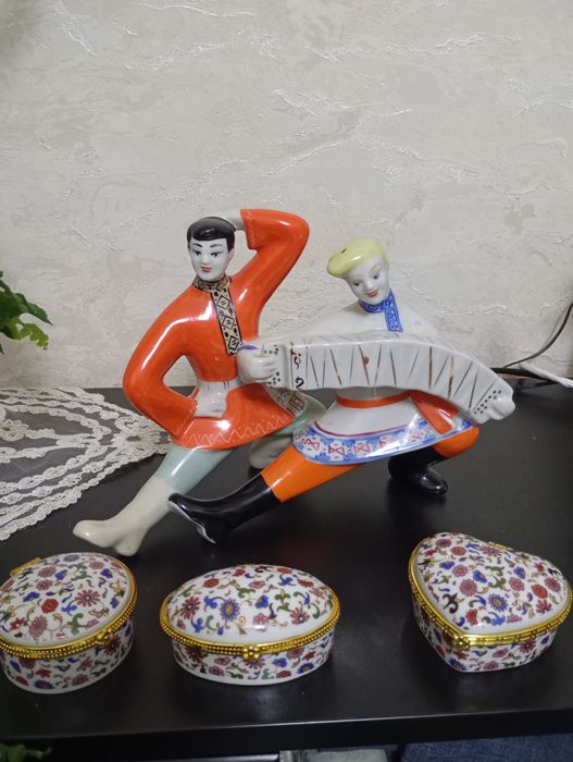 Фарфоровая статуэтка СССР