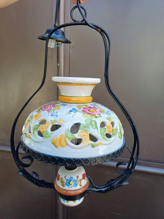 Vand lustra  veche portelan