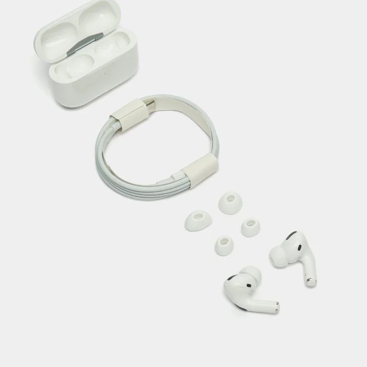 Беспроводные наушники  Airpods pro