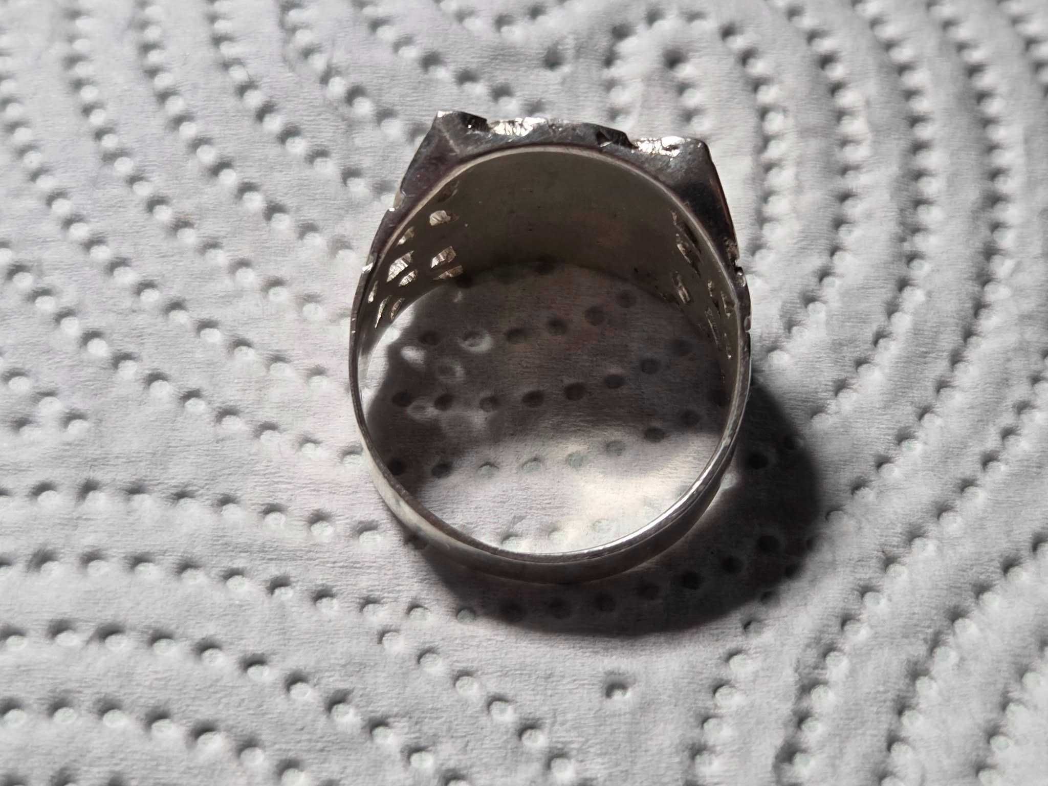 Inel vintage argint cu model celtic irlandez