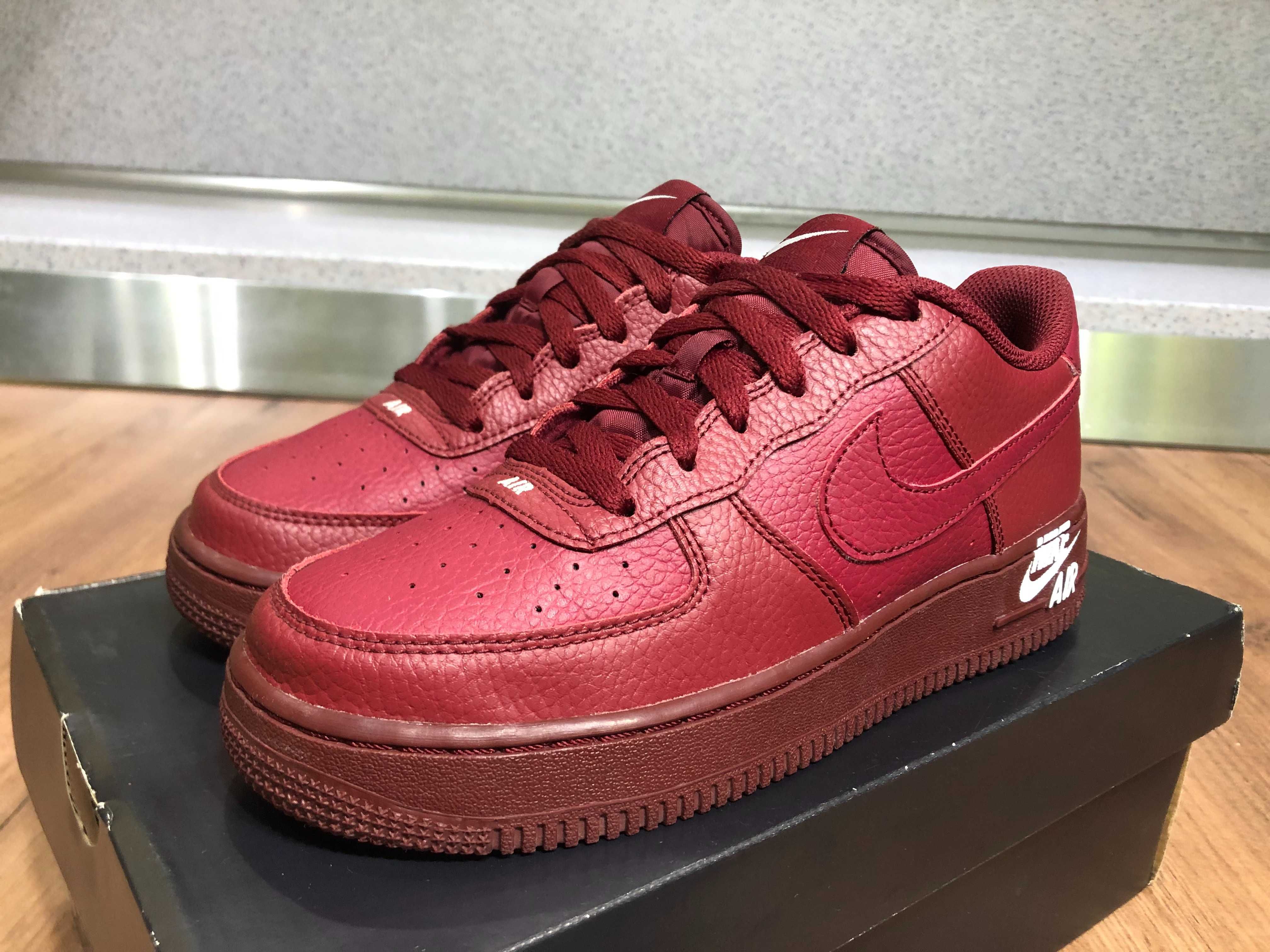 ОРИГИНАЛНИ *** Nike Air Force 1 Leather / Team burgundy