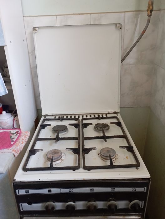 Газ плита советская