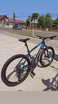 Bicicleta Rockrider 520
