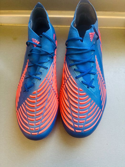 Футболни калеври Adidas Predador