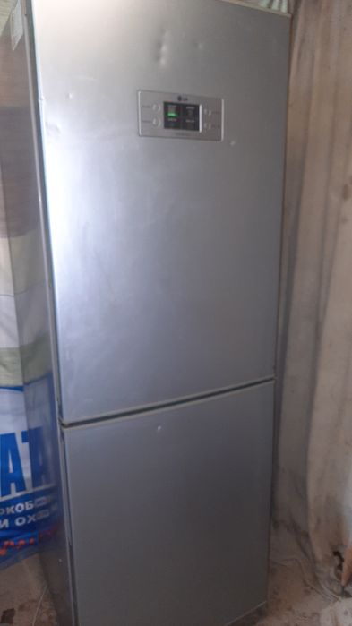 Холод.2хкам LG в рабочем состоянии