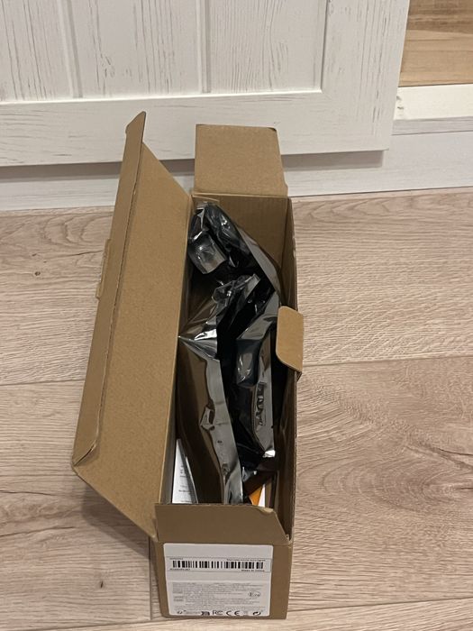 Продавам нови бягащи мигачи за BMW f-серия