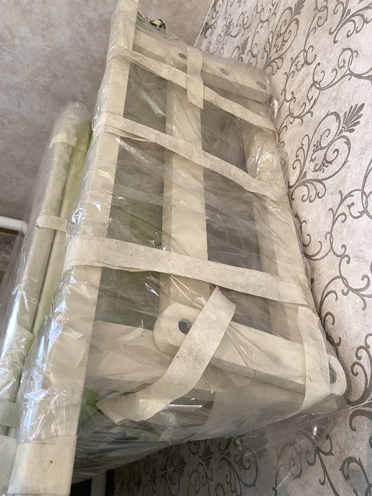 Продам детскую кроватку - качалку Белоруссия (манеж)