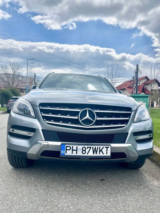 Mercedes-Benz ML Proprietar, vand ML 350 cumparat de la reprezentanta din Romania
