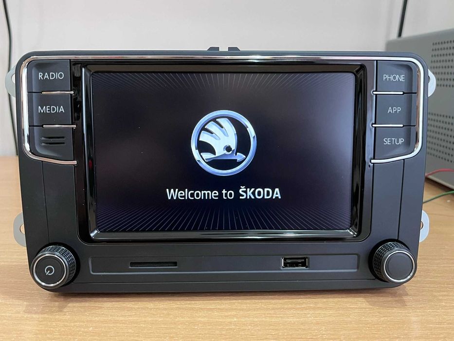 RCD 360 PRO Skoda md. RNS 510 - aplle carplay , android auto