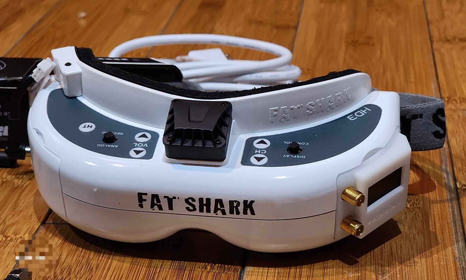 FPV очила FAT SHARK + RealACC RX5808 приемник и пълен набор от антени